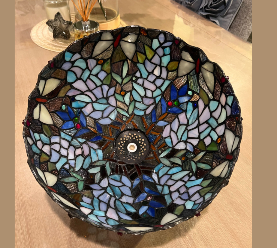 CDH 12" Tiffany Table Lamp (12074)