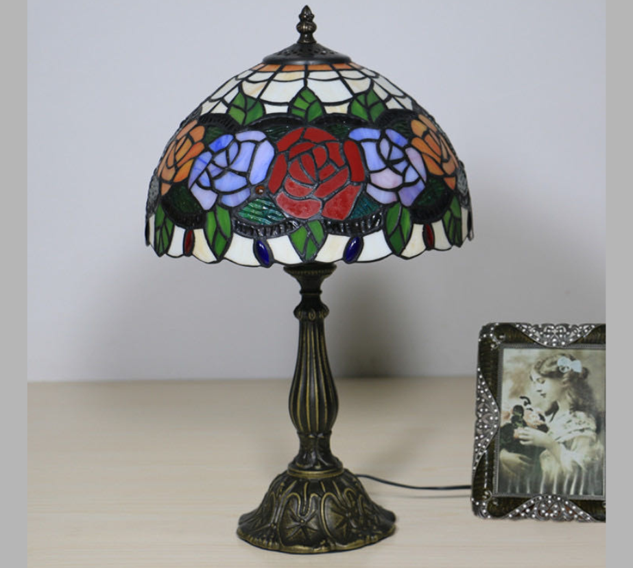 CDH 12" Tiffany Table Lamp (12081)