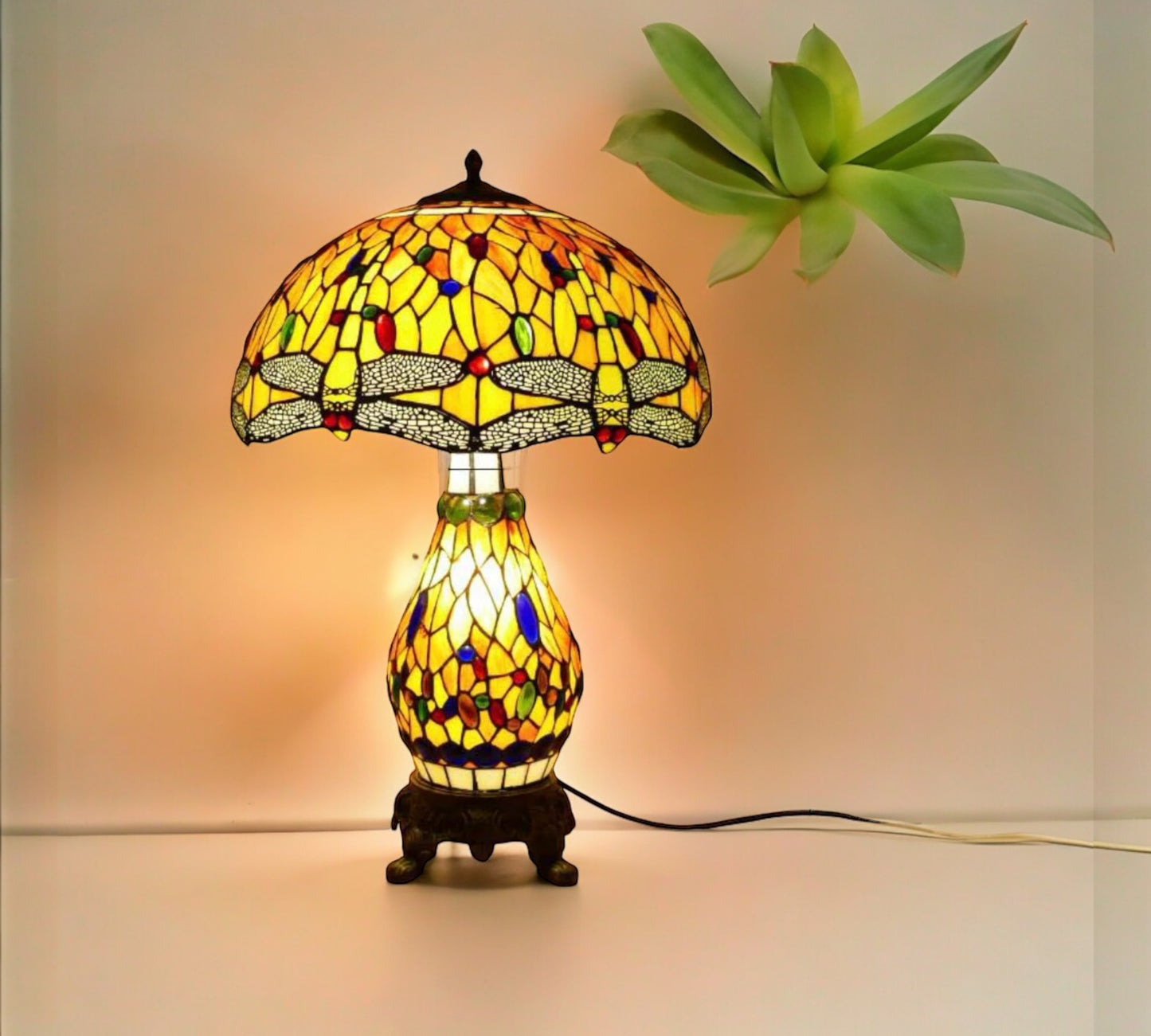 CDH 12" Tiffany Table Lamp with 30cm Shade (12076C)