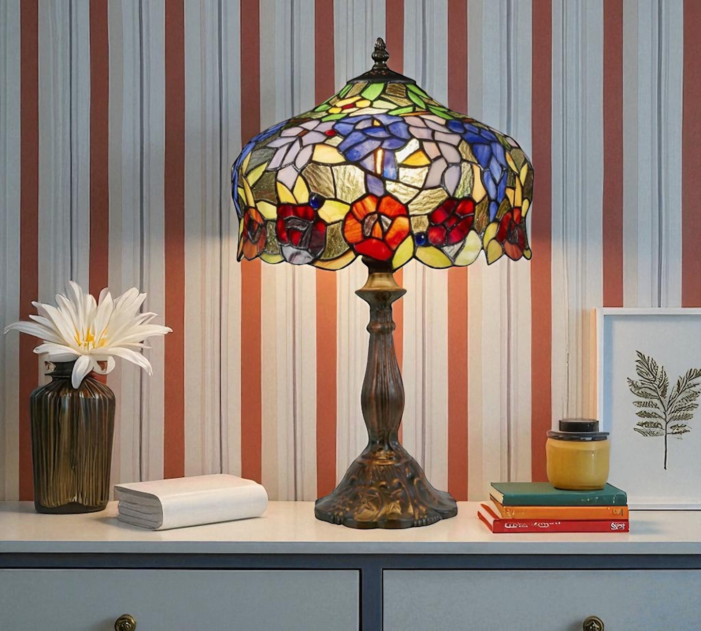 CDH 12" Tiffany Table Lamp (12054)