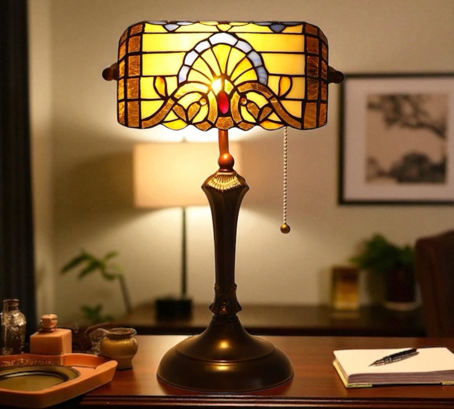 CDH Tiffany Reading Table Lamp (12037)