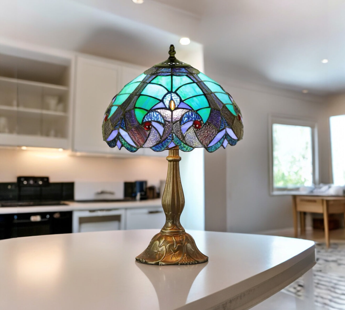 CDH 12" Tiffany Table Lamp (12013)
