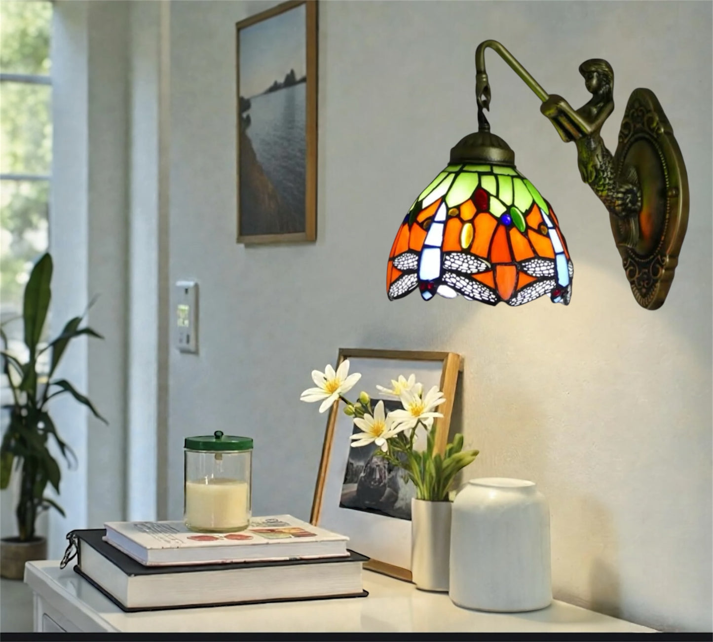 CDH Tiffany Wall Lights with 15cm Shade (12062Q)