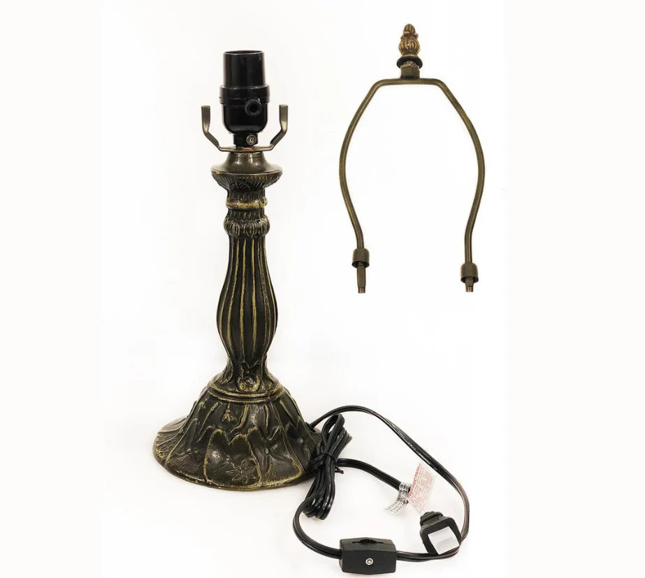 CDH 12" Tiffany Table Lamp (12059AS)