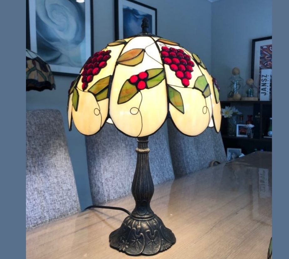CDH 12" Tiffany Table Lamp (12722)