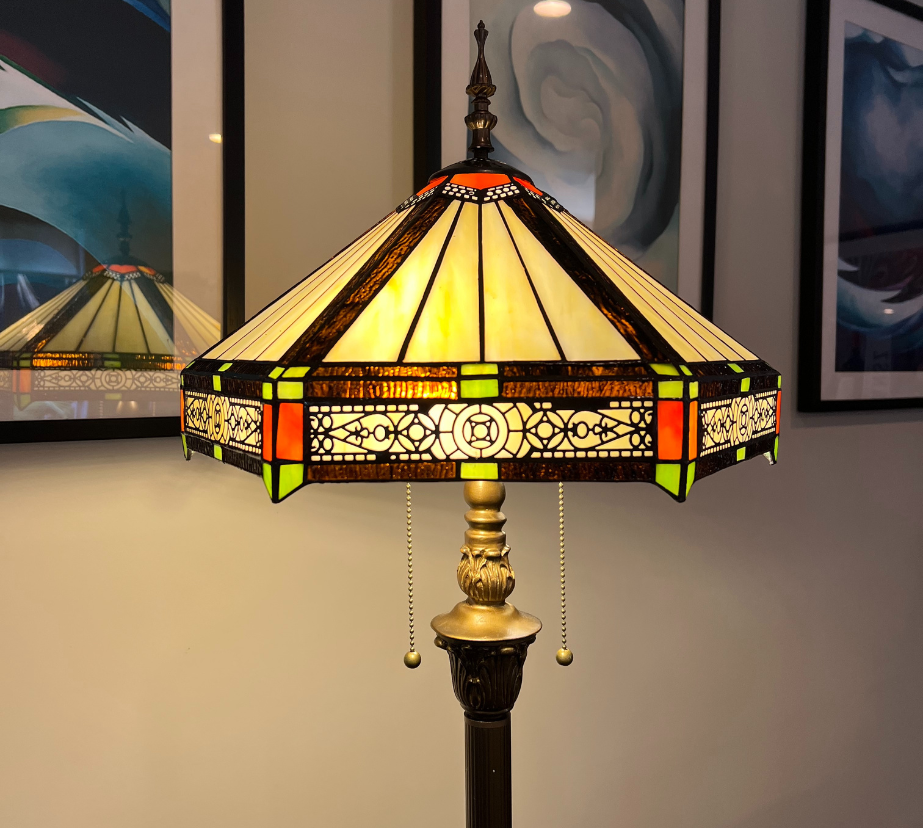 CDH Tiffany Floor Lamp (13002) 16" 40CM Shade