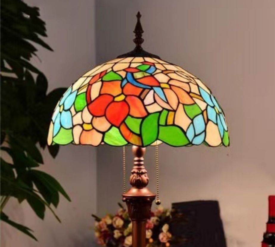 CDH Tiffany Floor Lamp (16027) 16" 40CM Shade