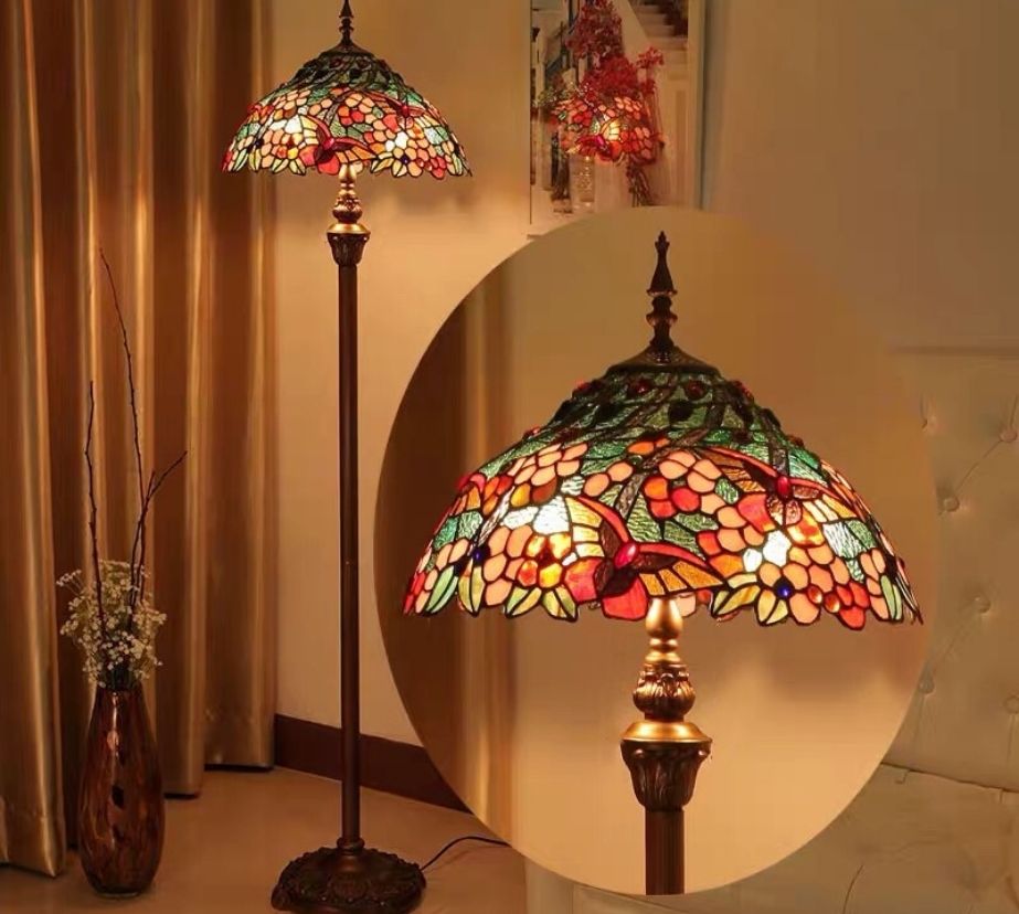 CDH Tiffany Floor Lamp (16075) 16" 40CM Shade