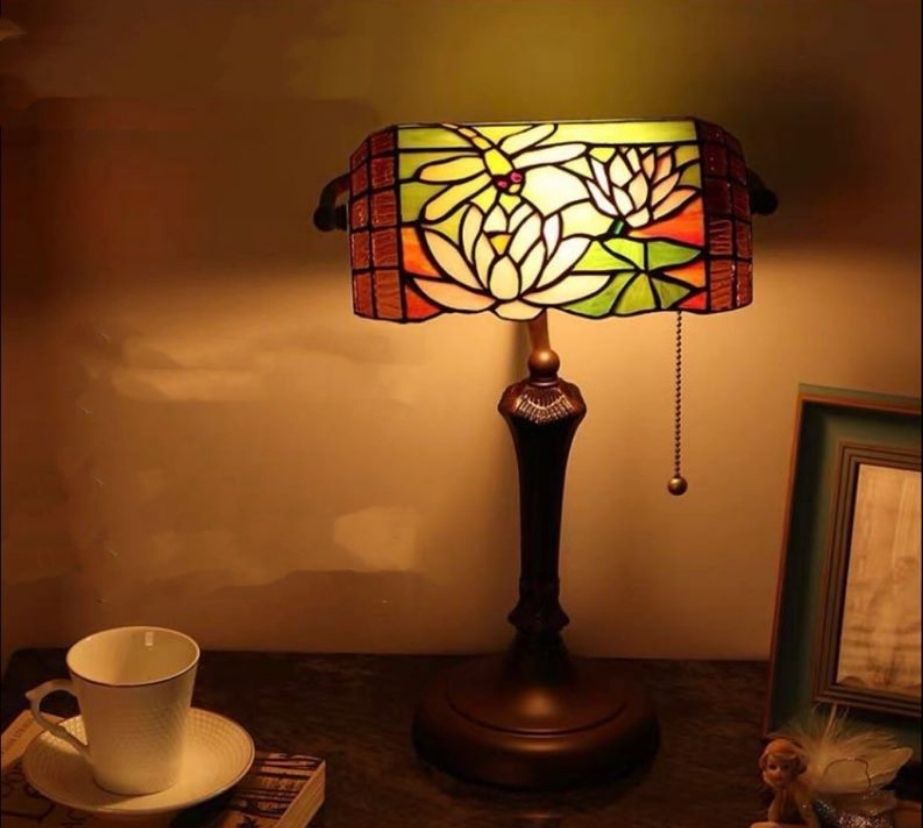 CDH Tiffany Reading Table Lamp (12041)