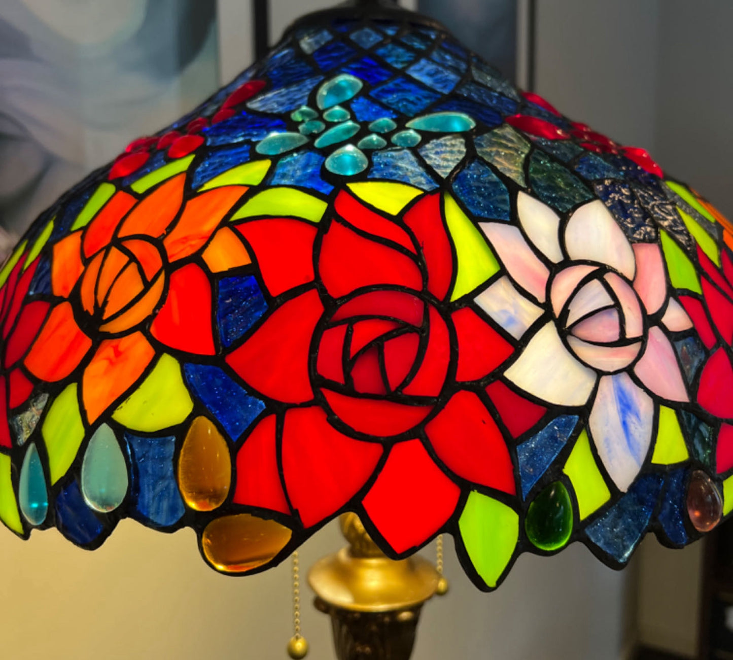 CDH Tiffany Floor Lamp (16110) 16" 40CM Shade