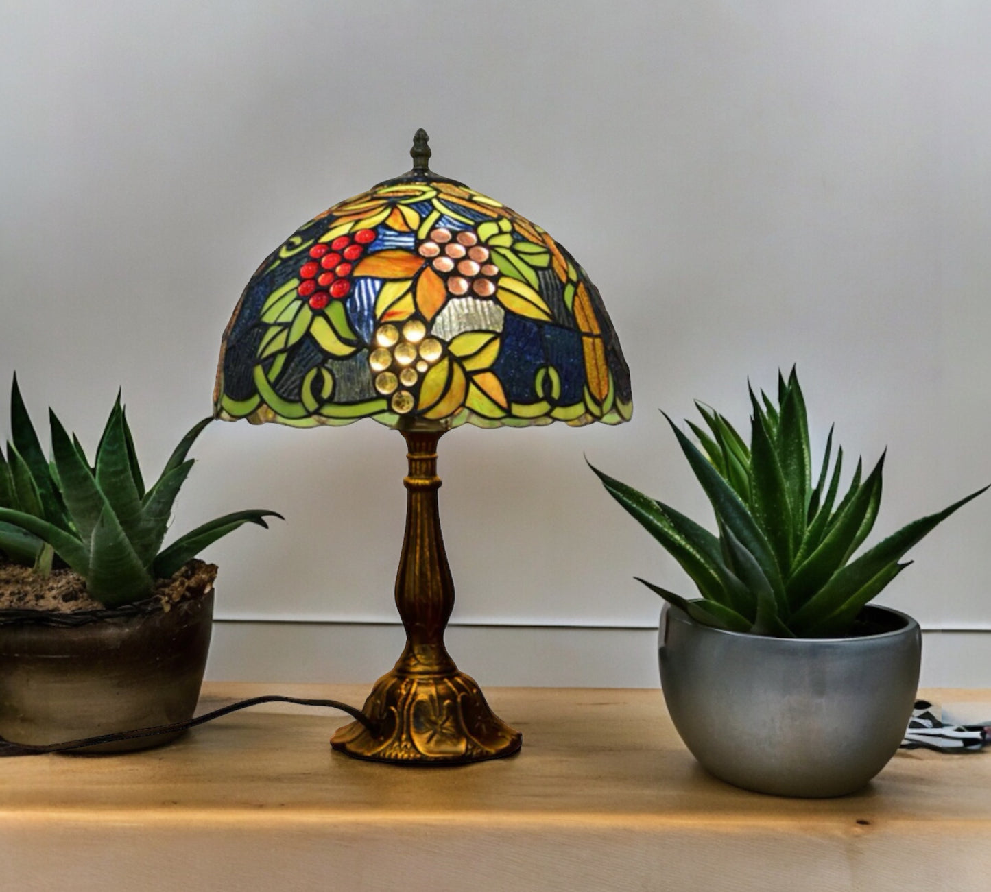 CDH 12" Tiffany Table Lamp (12099)