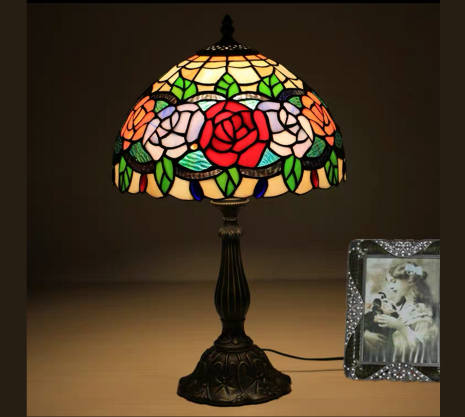 CDH 12" Tiffany Table Lamp (12081)