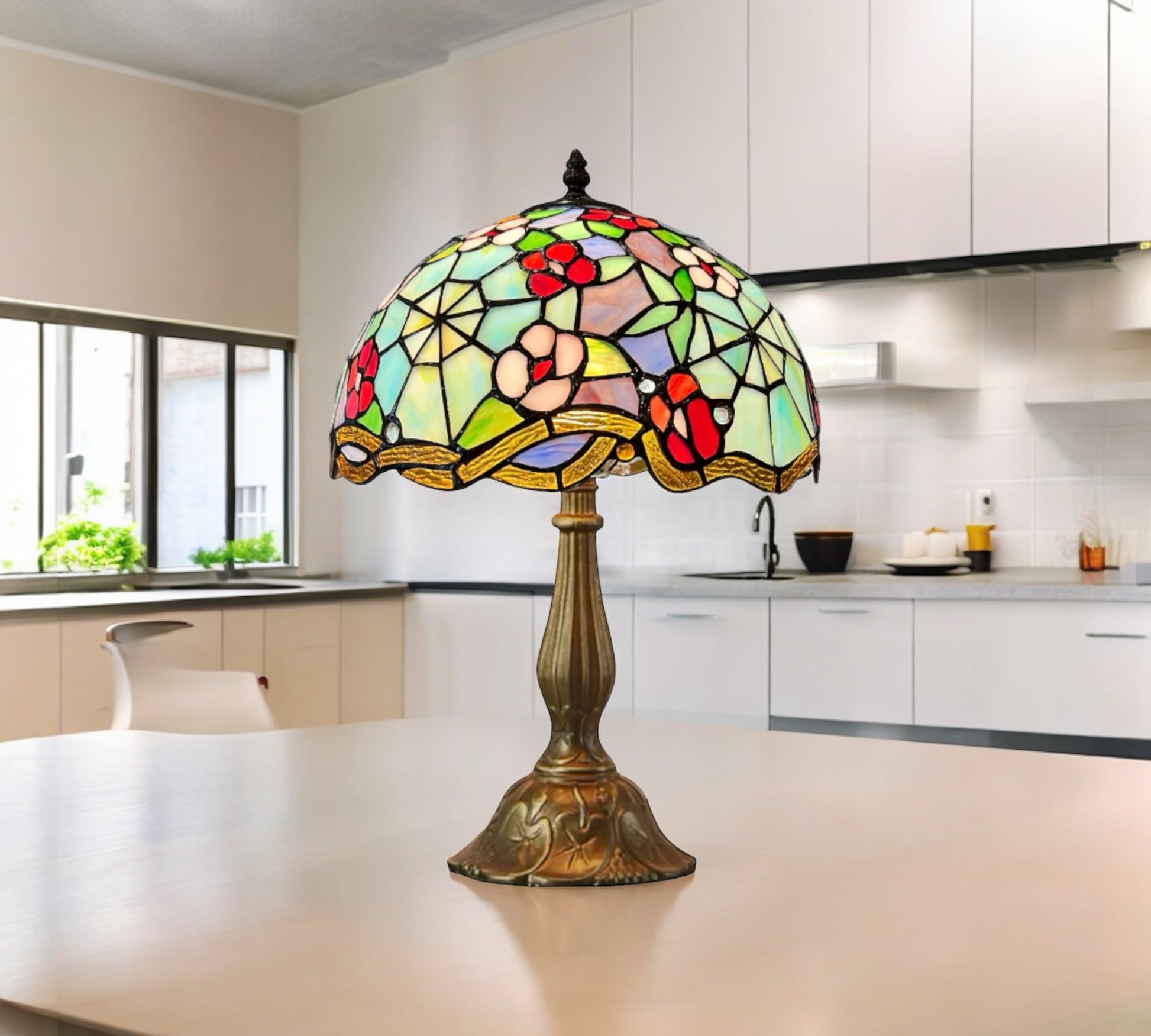 CDH 12" Tiffany Table Lamp (12008)