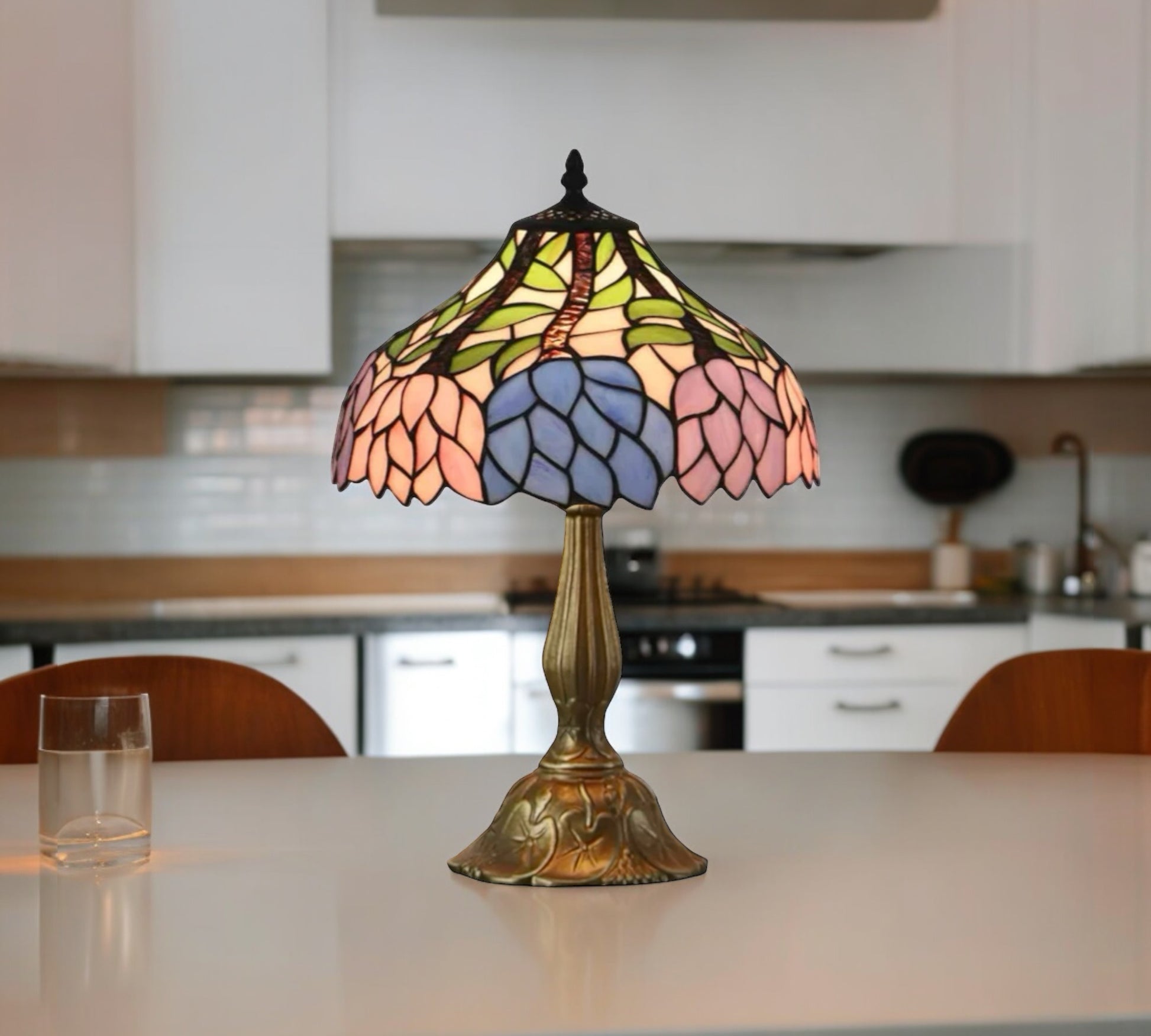 CDH 12" Tiffany Table Lamp (12085)