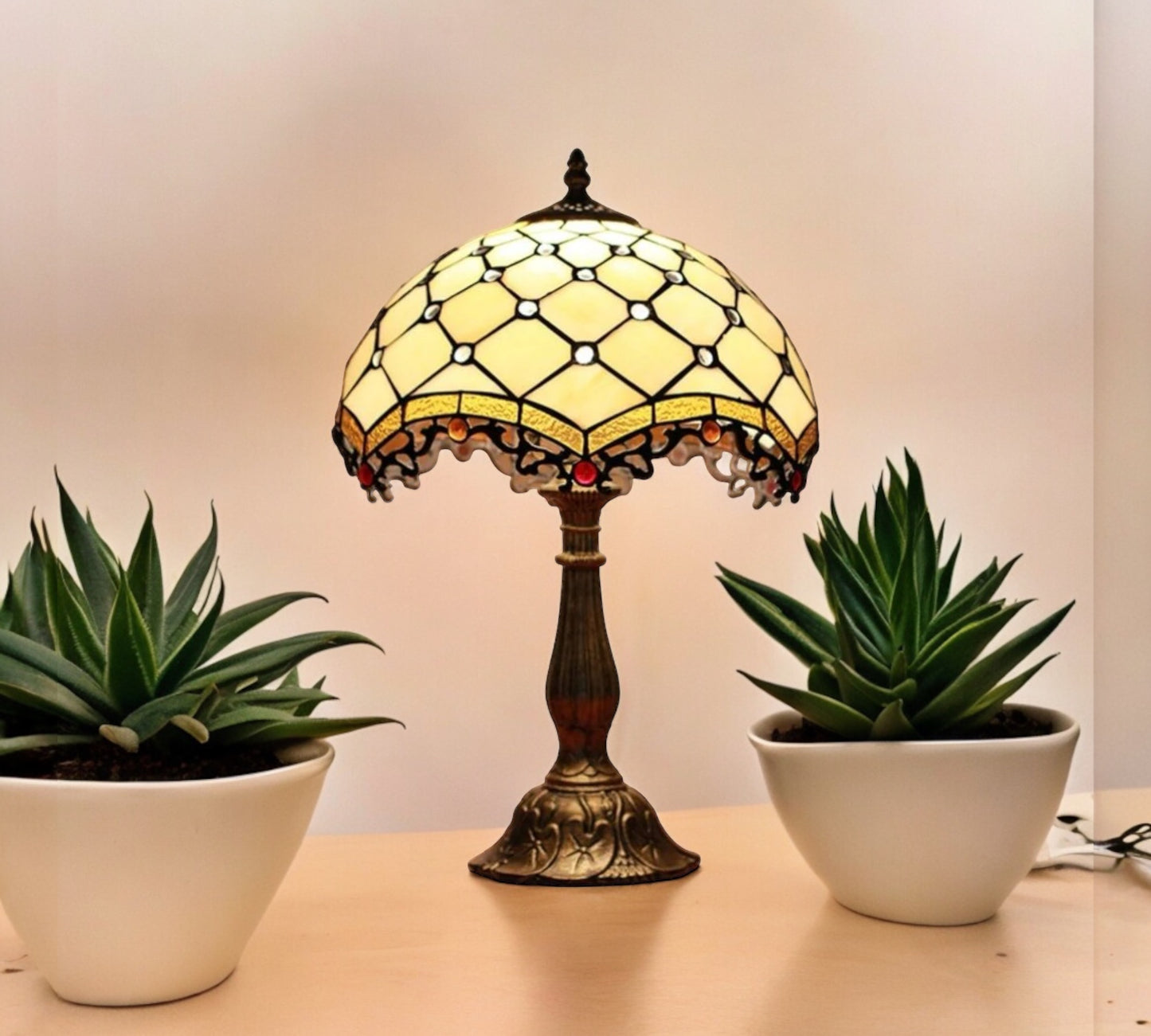 CDH 12" Tiffany Table Lamp (12010)