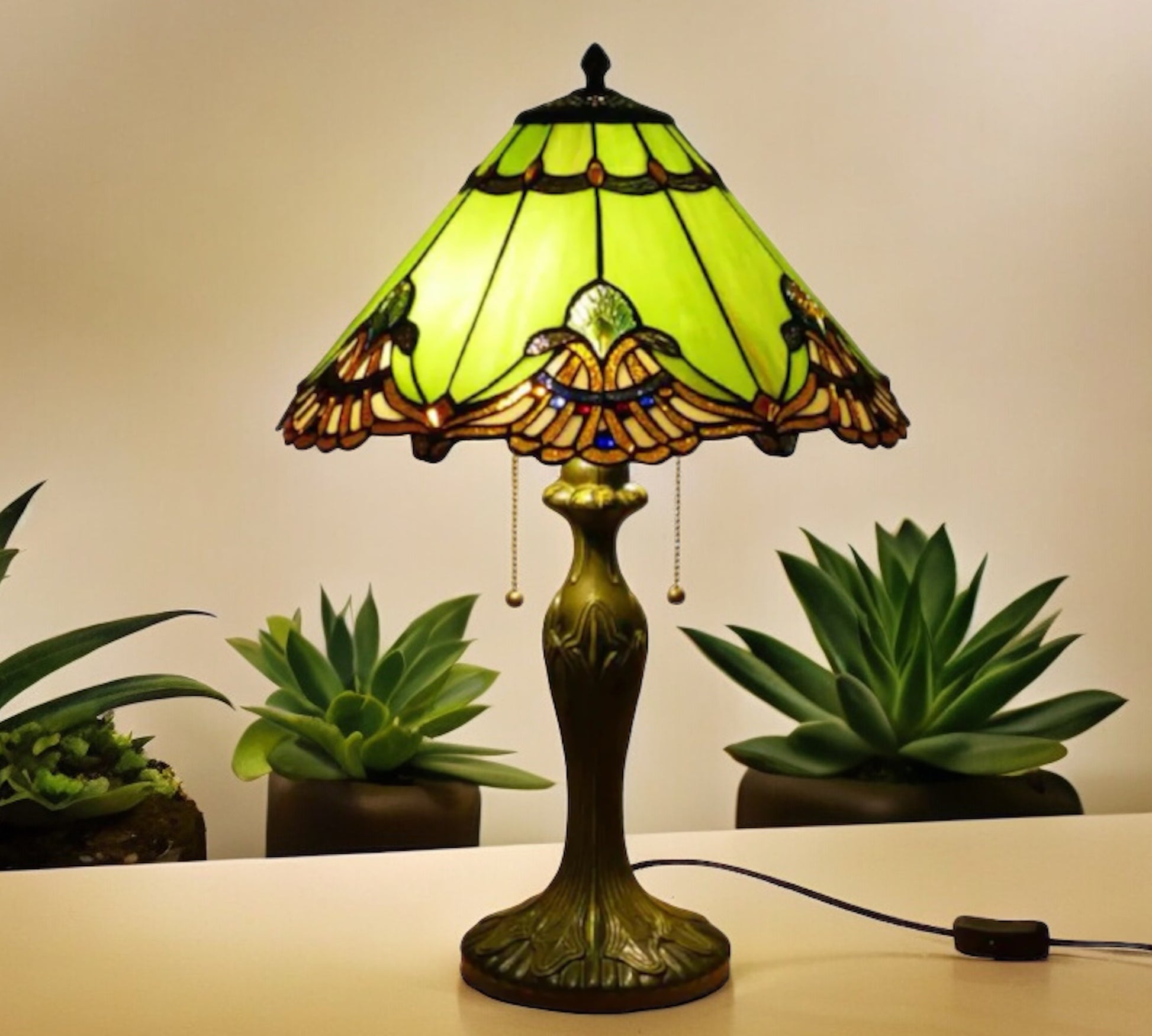 CDH 16" Tiffany Table Lamp 40cm Shade (15019)
