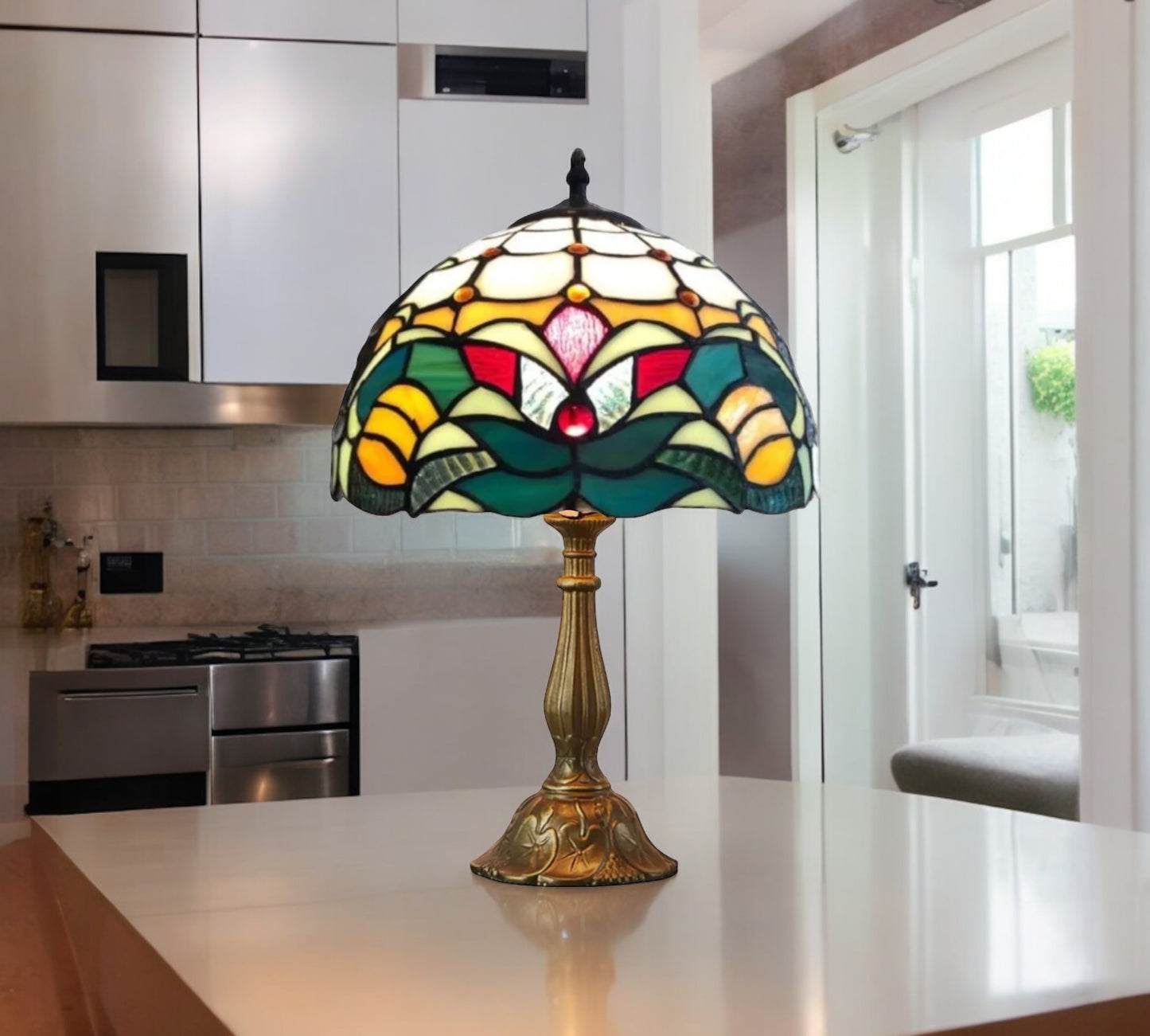 CDH 12" Tiffany Table Lamp (12718)