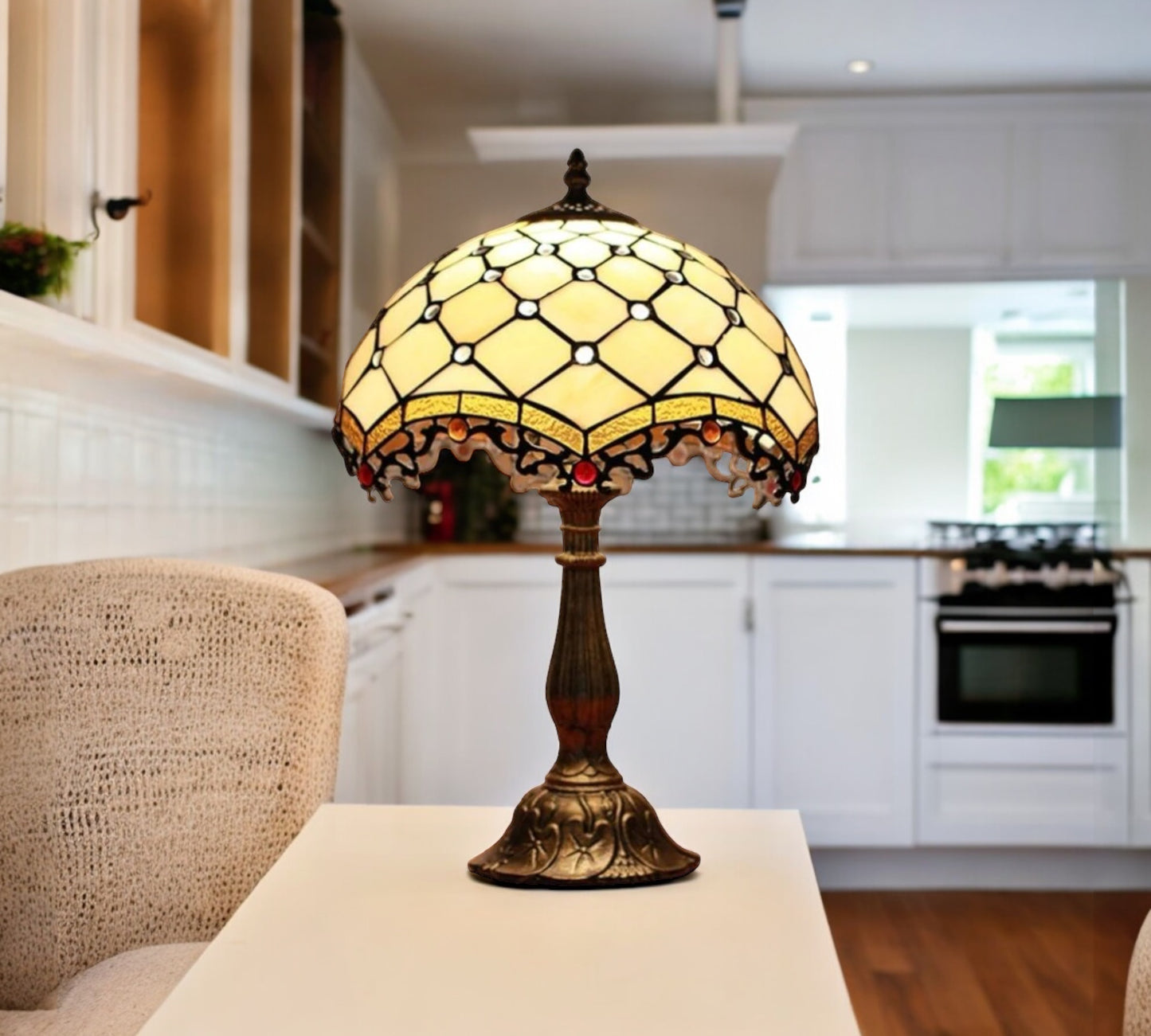 CDH 12" Tiffany Table Lamp (12010)