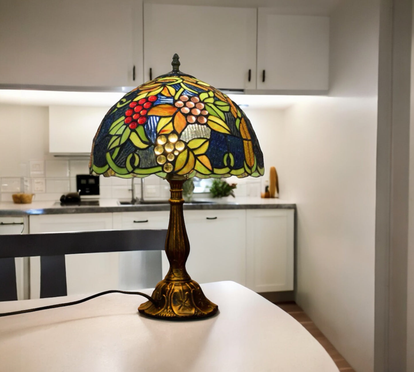 CDH 12" Tiffany Table Lamp (12099)