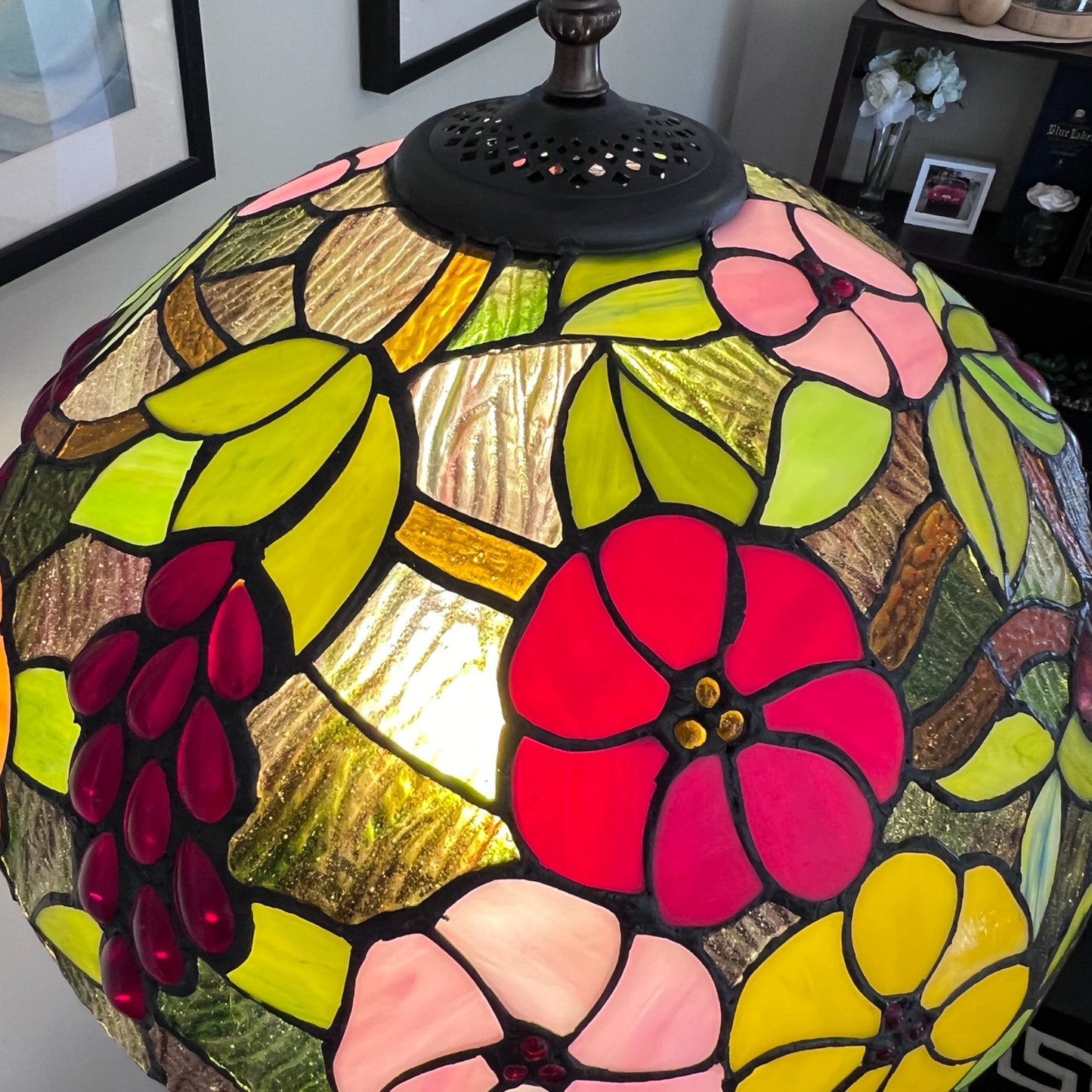 CDH Tiffany Floor Lamp (16115) 16" 40CM Shade