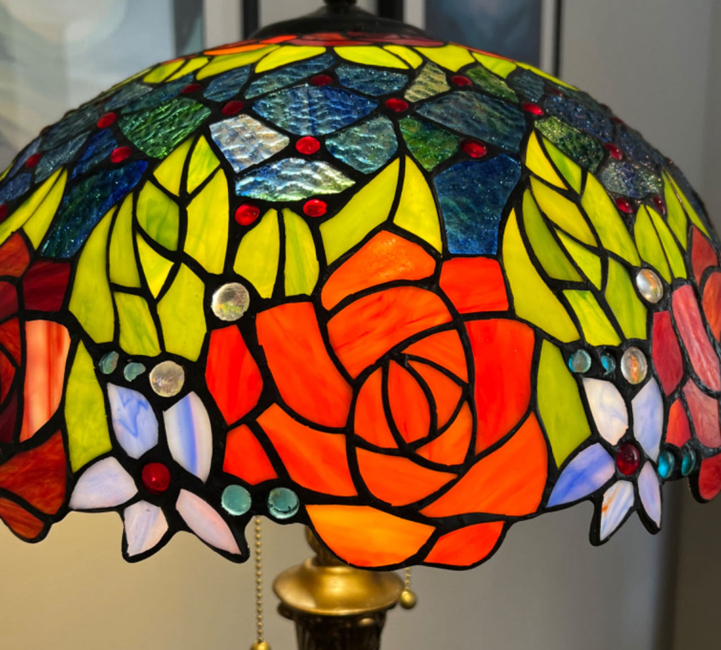 CDH Tiffany Floor Lamp (16113) 16" 40CM Shade