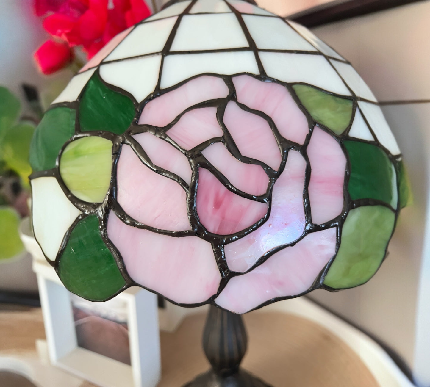 CDH 12" Tiffany Table Lamp (11004)