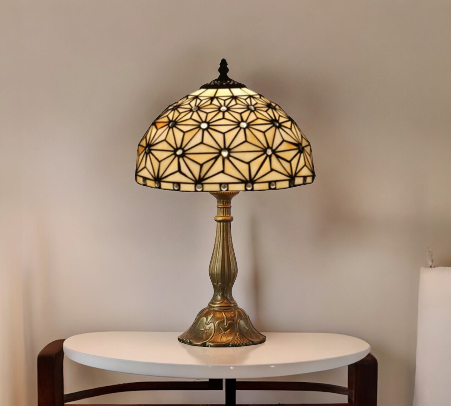 CDH 12" Tiffany Table Lamp (11000)