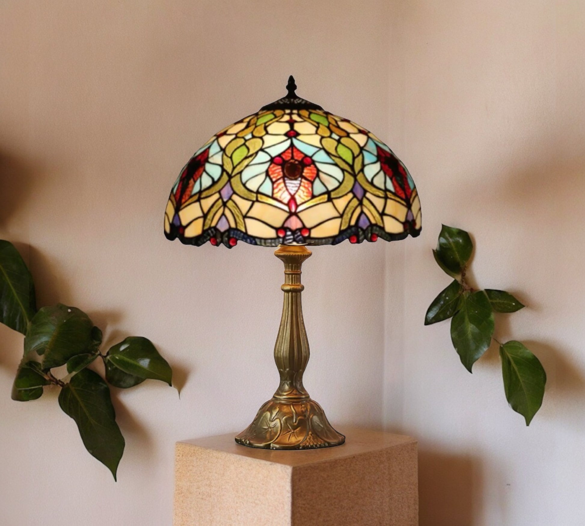 CDH 12" Tiffany Table Lamp (11001)