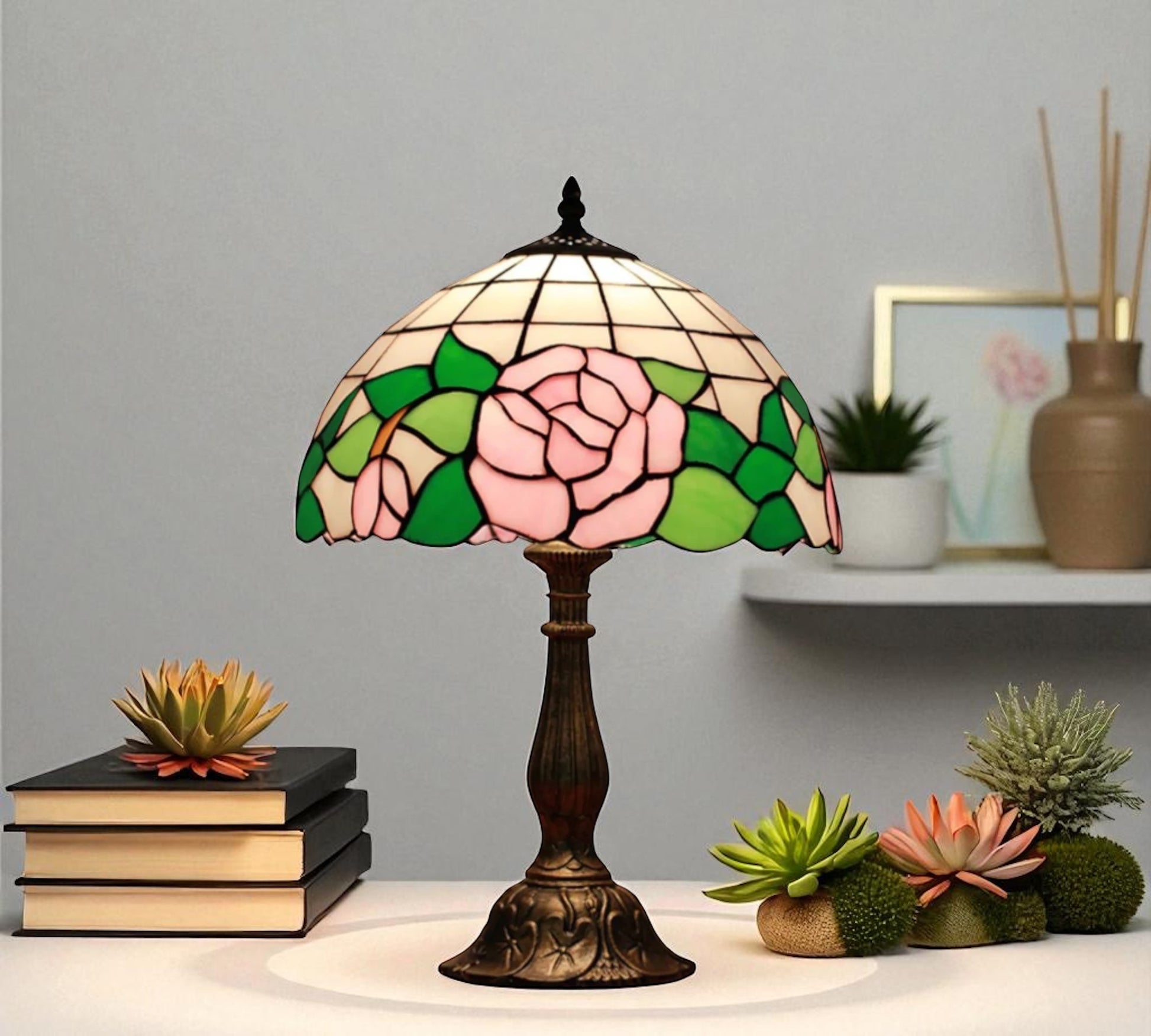 CDH 12" Tiffany Table Lamp (11004)