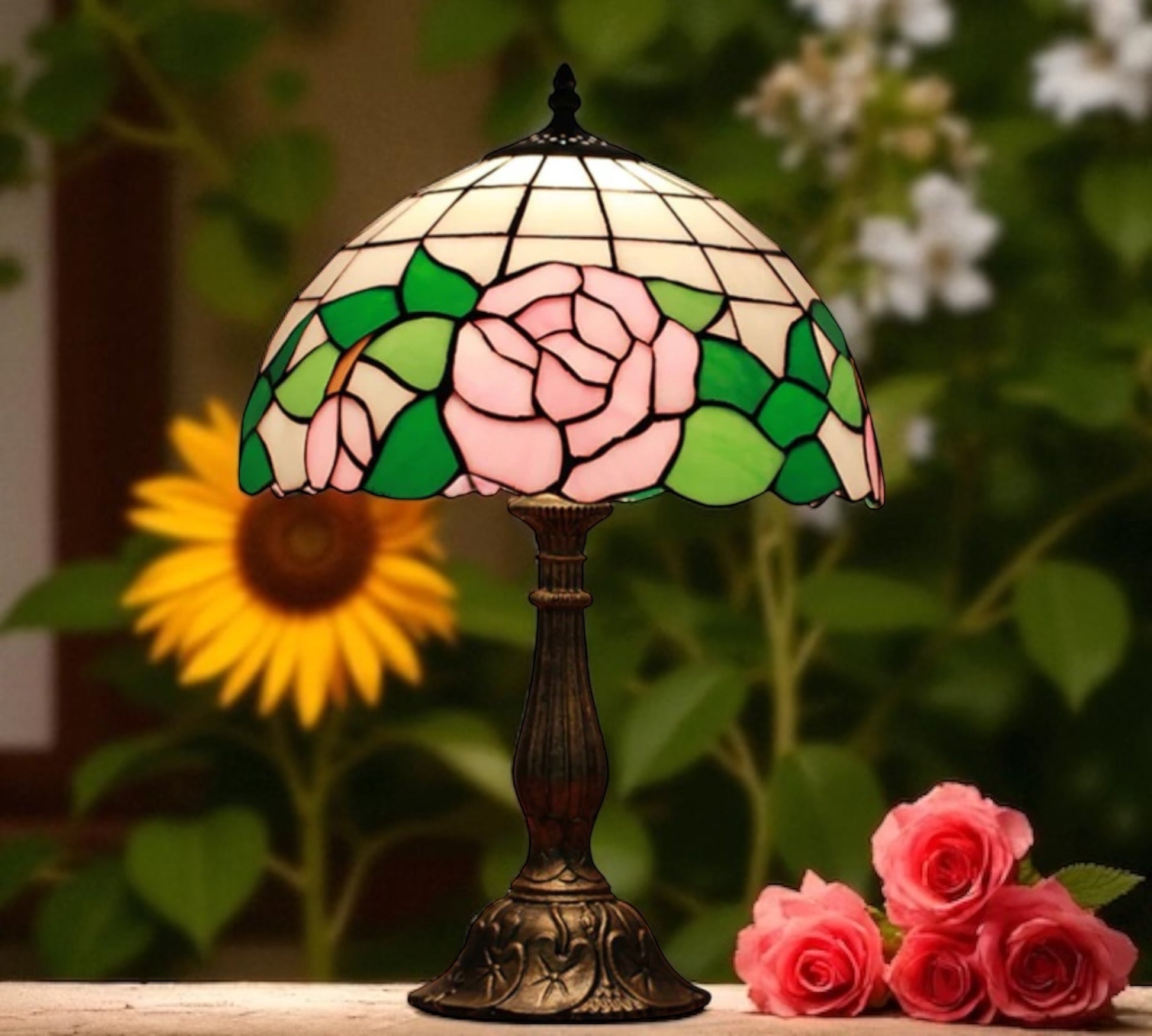 CDH 12" Tiffany Table Lamp (11004)
