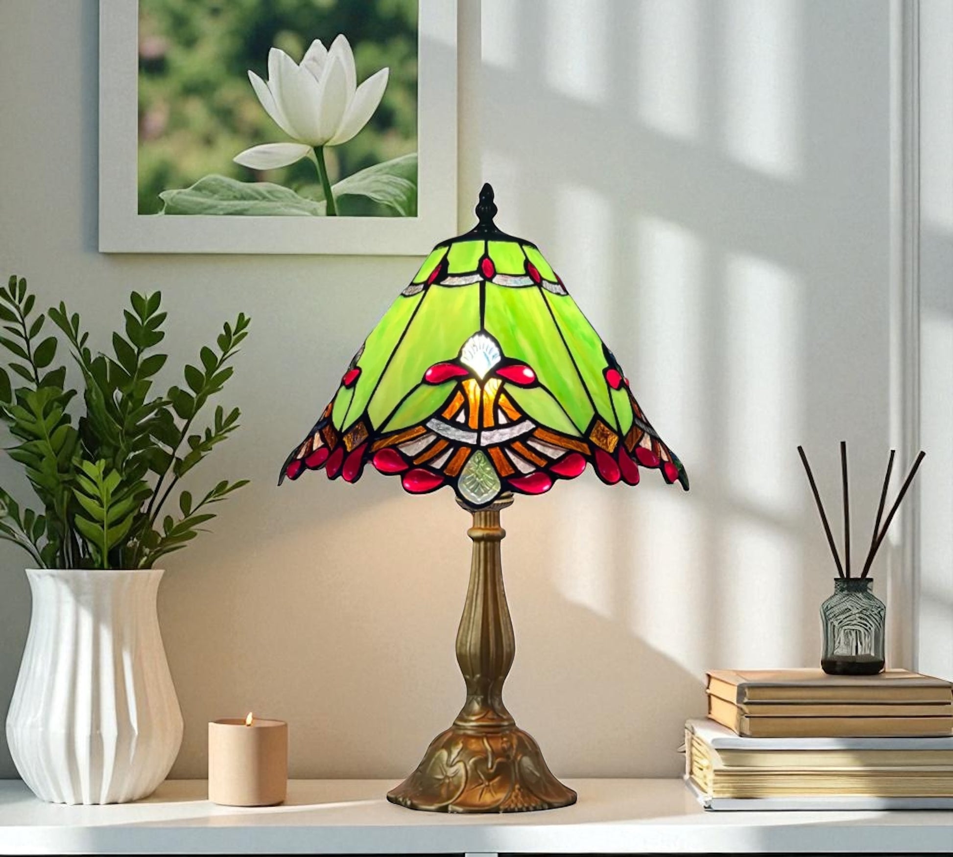 CDH 12" Tiffany Table Lamp (12001G)