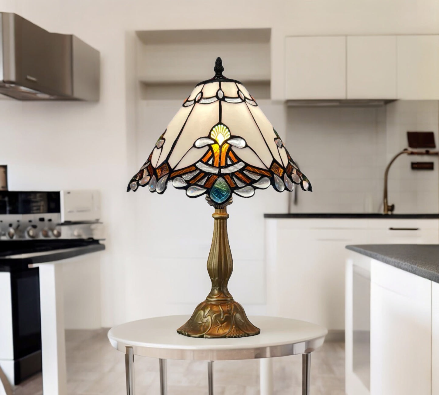 CDH 12" Tiffany Table Lamp (12001W)
