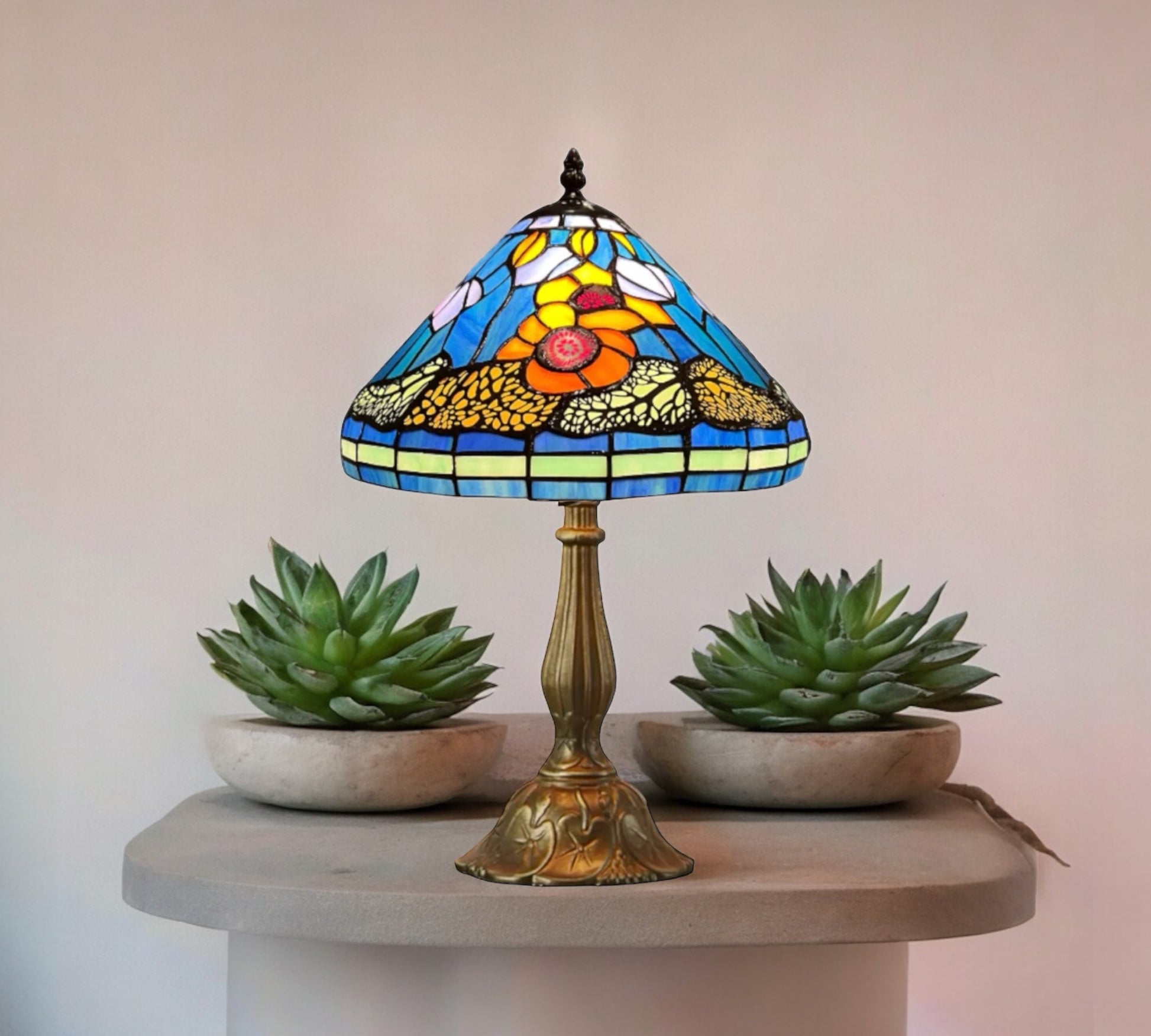 CDH 12" Tiffany Table Lamp (12003)
