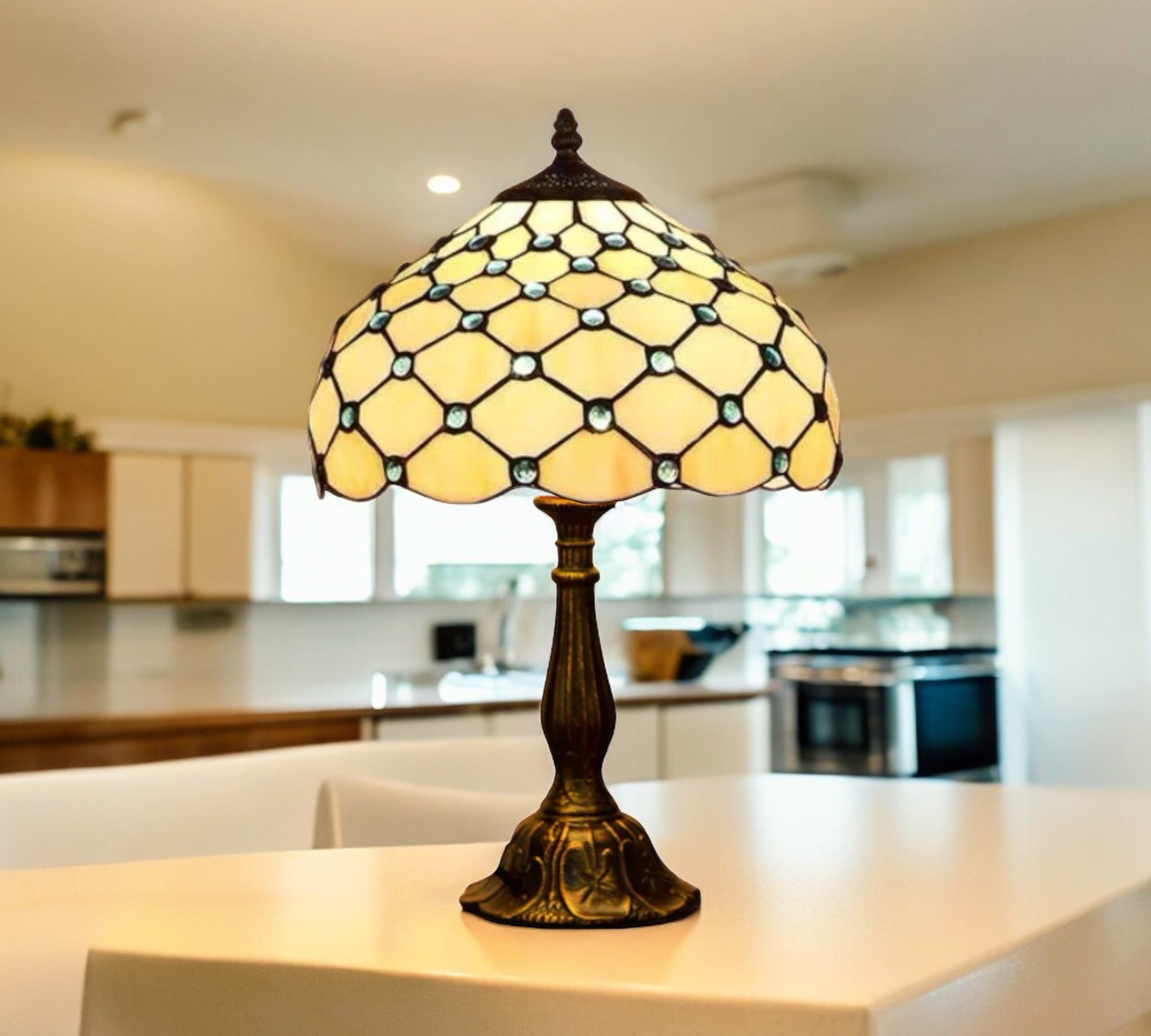 CDH 12" Tiffany Table Lamp (12021）