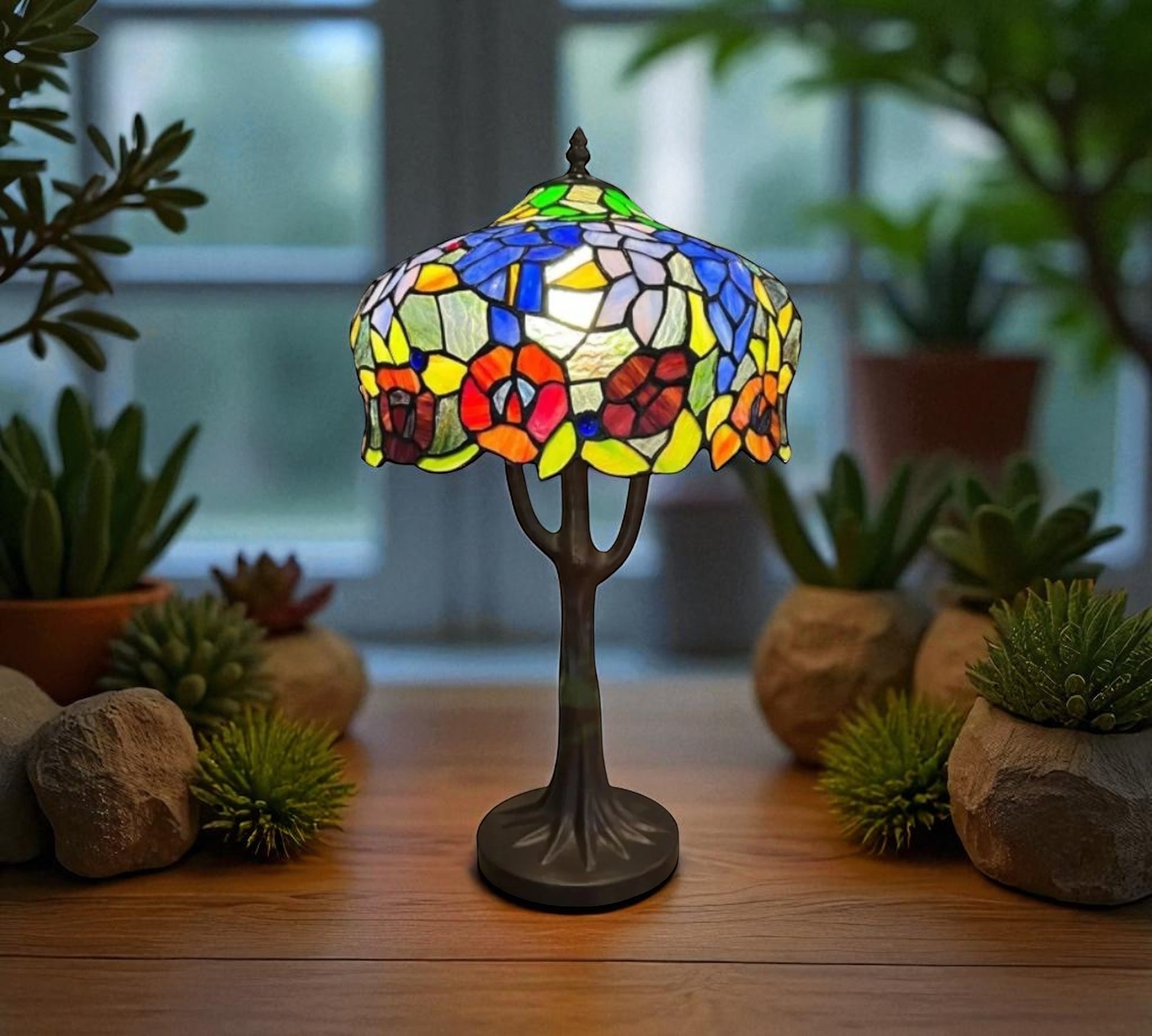 CDH 12" Tiffany Table Lamp (12054T)