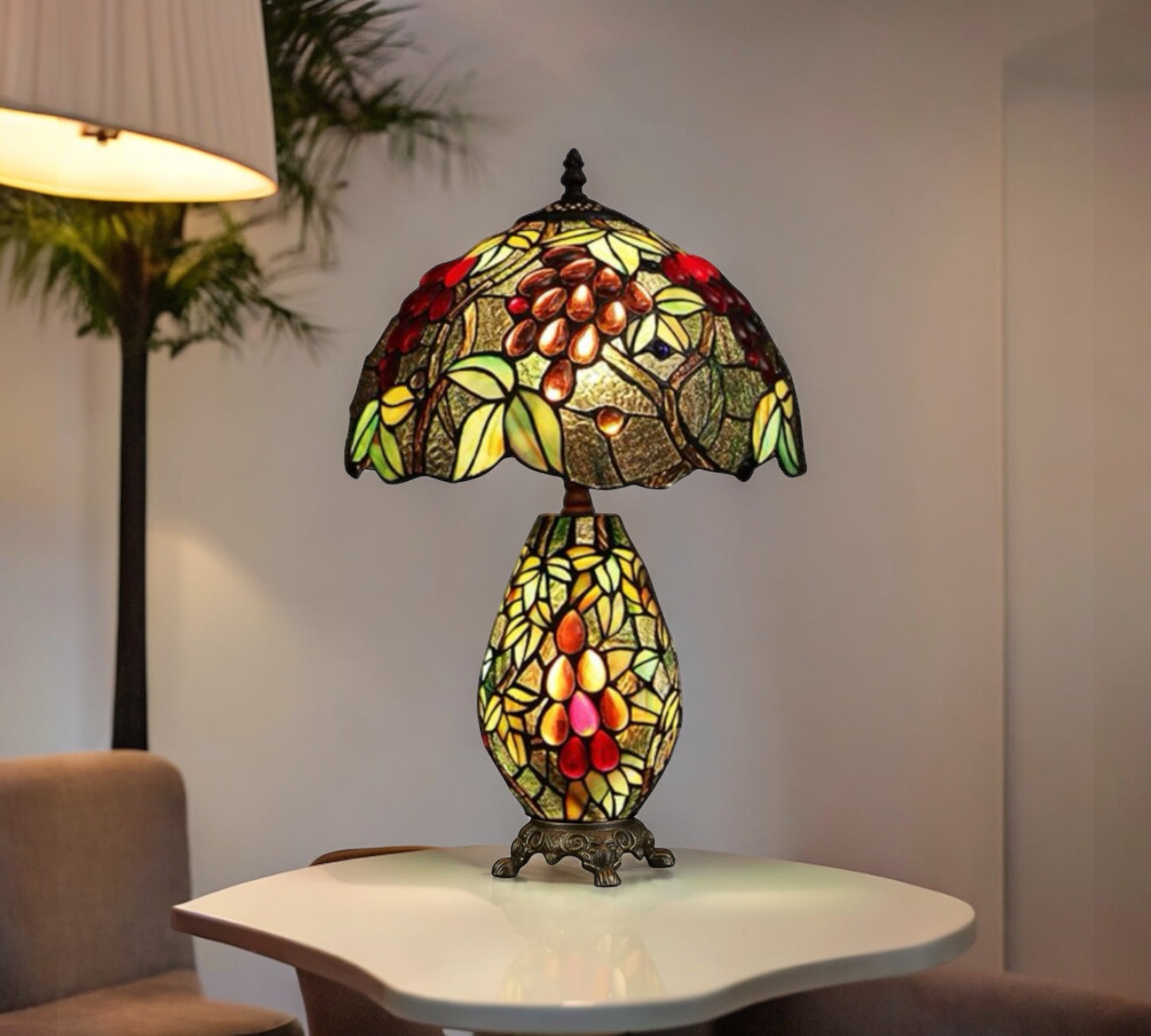 CDH 12" Tiffany Table Lamp (12059A)
