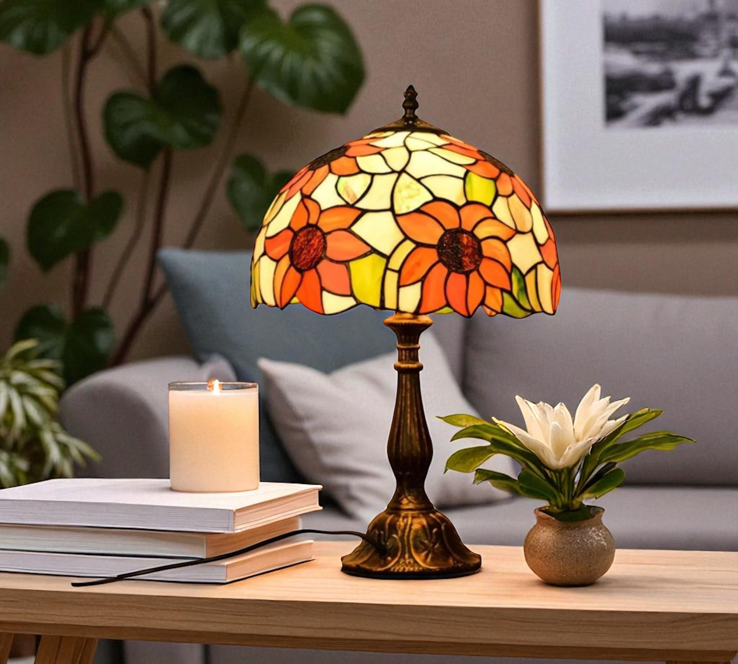 CDH 12" Tiffany Table Lamp (12068)