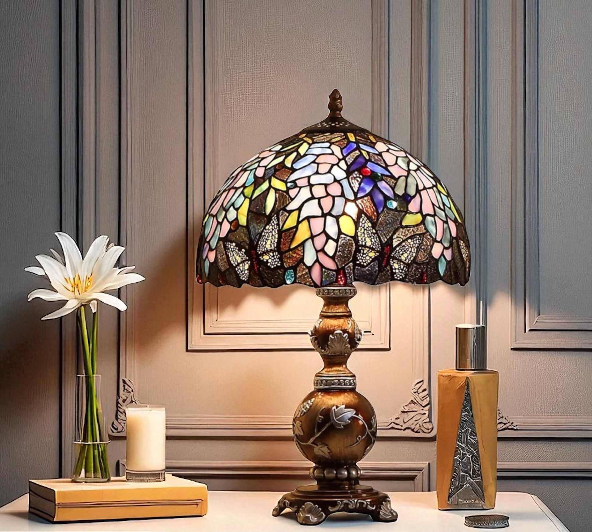 CDH 12" Tiffany Table Lamp (12074)