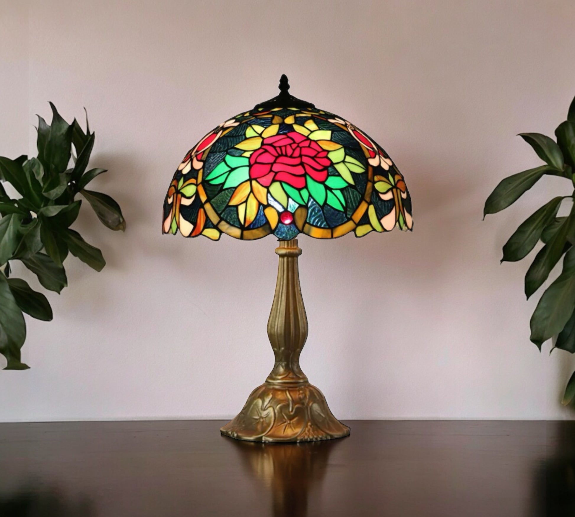 CDH 12" Tiffany Table Lamp (12087)