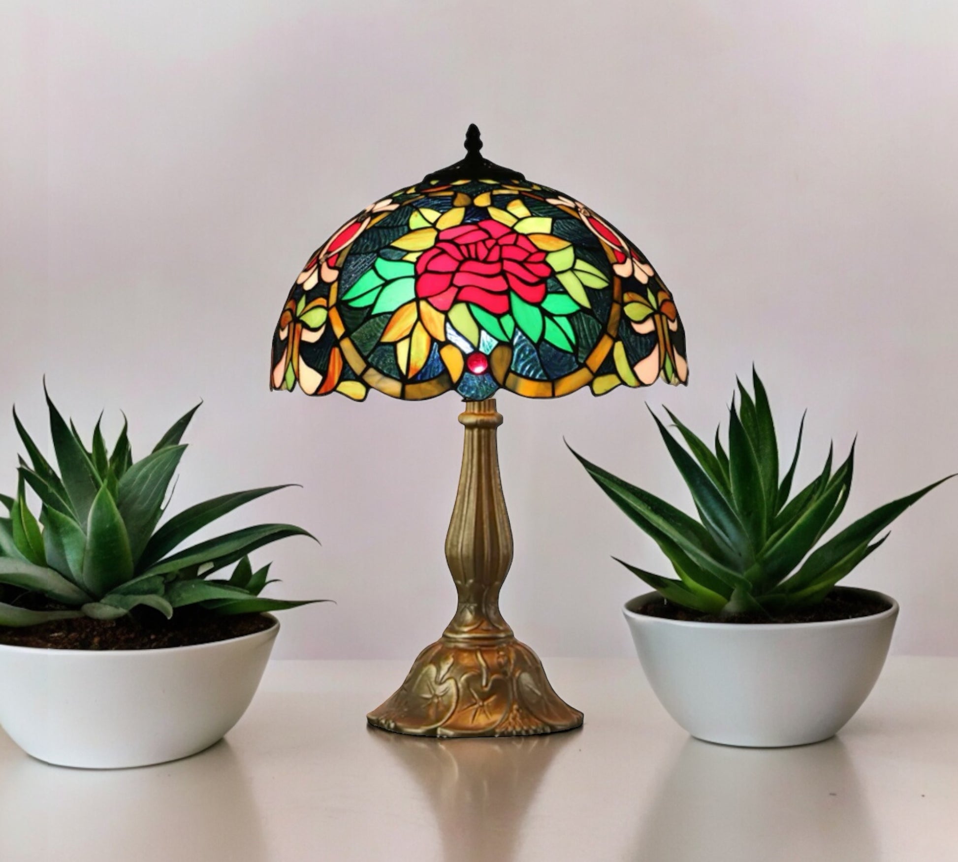 CDH 12" Tiffany Table Lamp (12087)