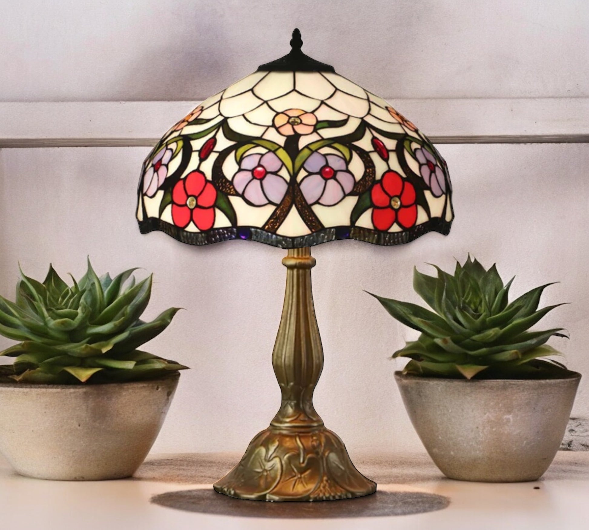 CDH 12" Tiffany Table Lamp (12088)