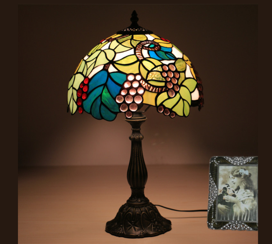 CDH 12" Tiffany Table Lamp (12090)