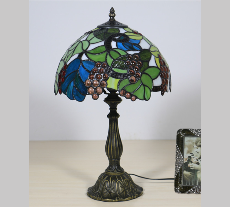 CDH 12" Tiffany Table Lamp (12090)