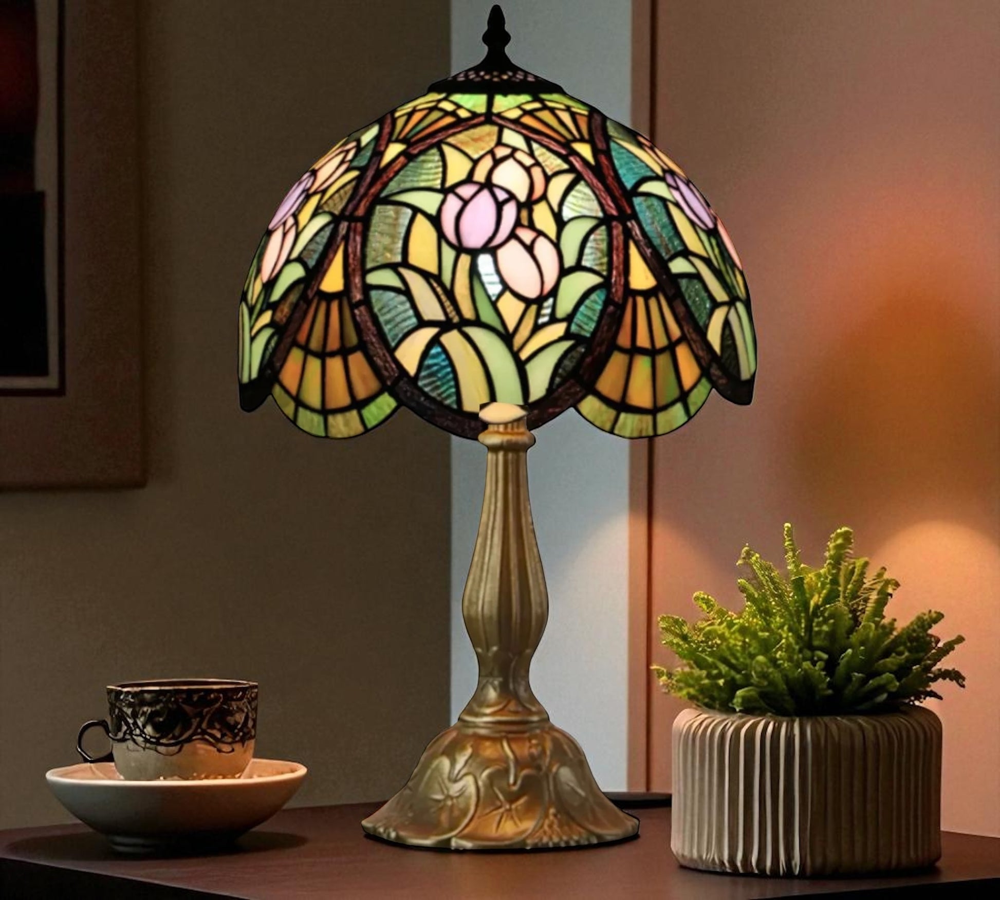 CDH 12" Tiffany Table Lamp (12097)