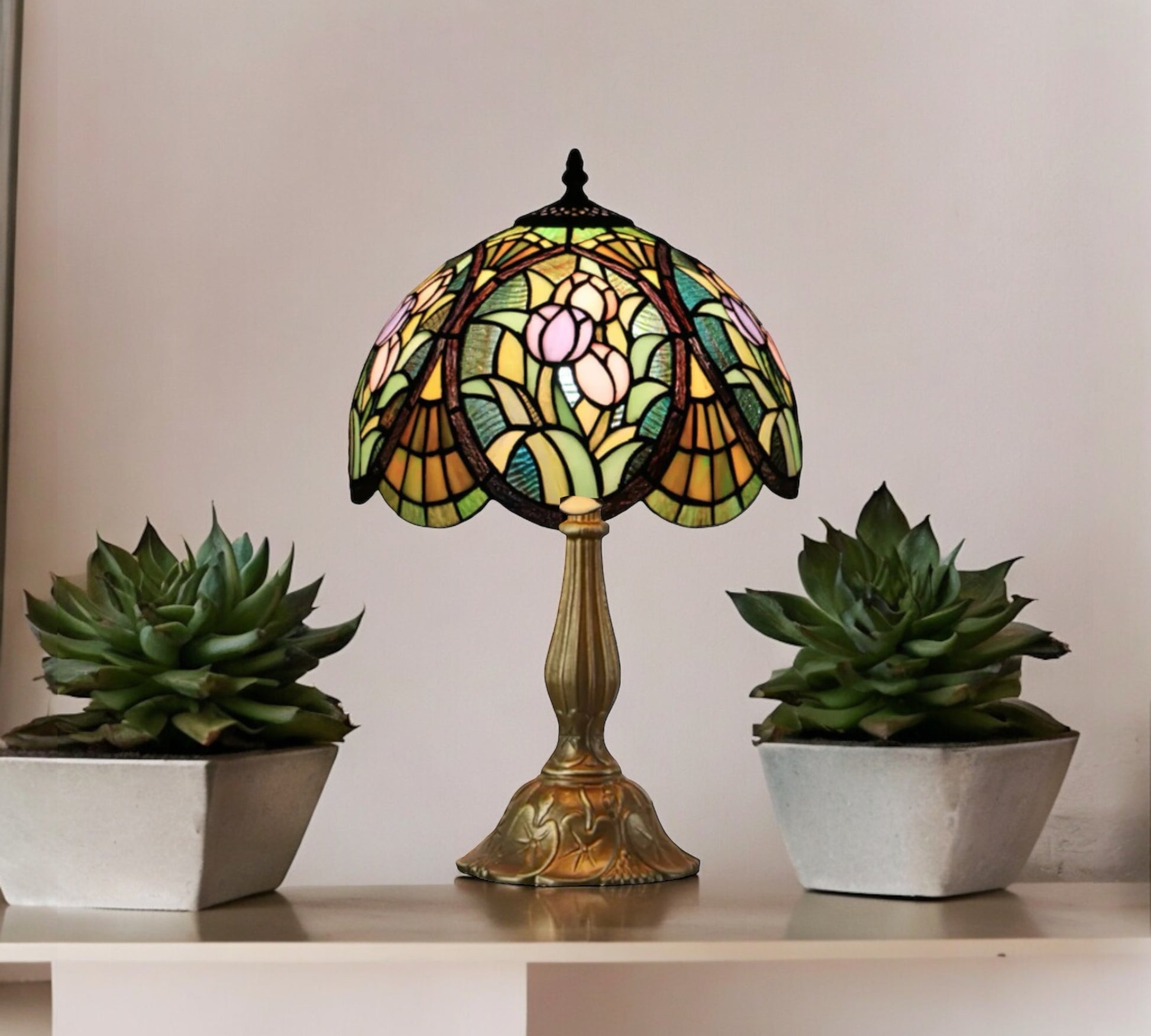 CDH 12" Tiffany Table Lamp (12097)
