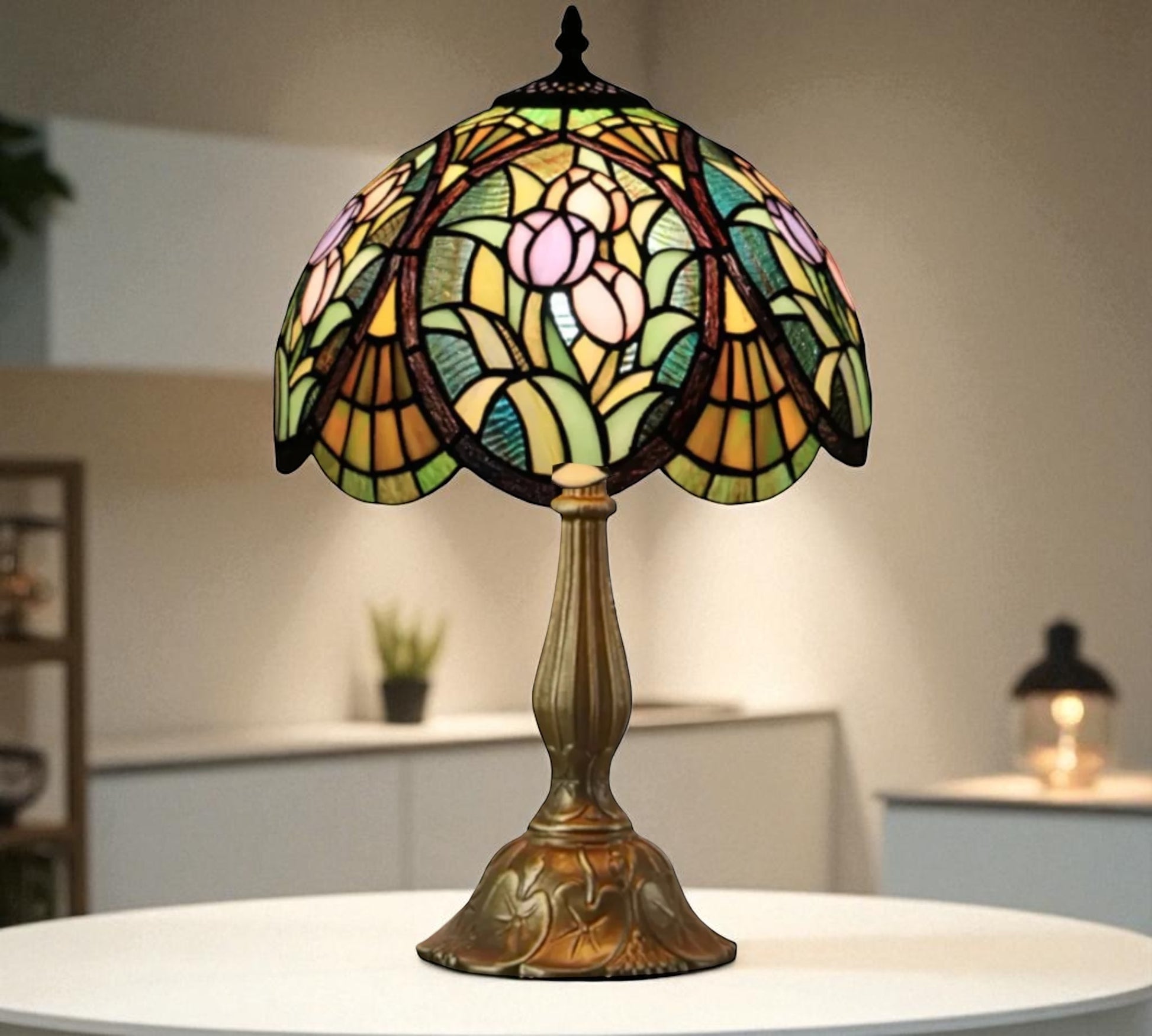 CDH 12" Tiffany Table Lamp (12097)