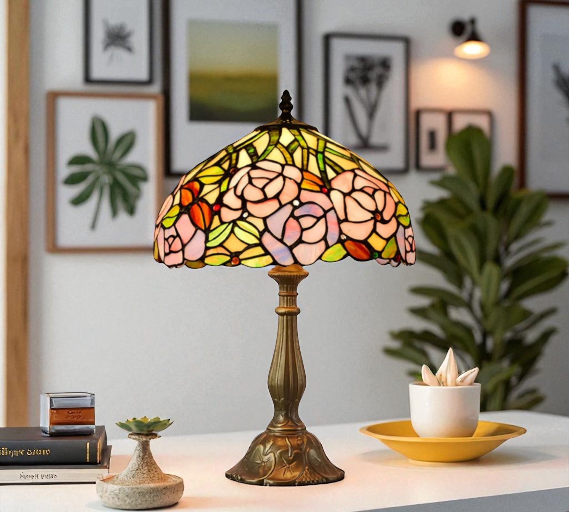 CDH 12" Tiffany Table Lamp (12098)