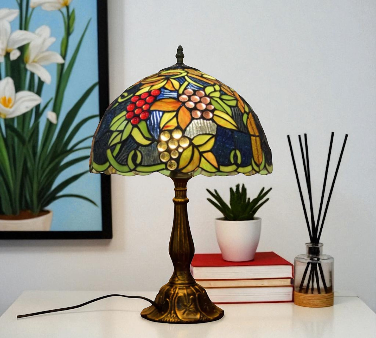 CDH 12" Tiffany Table Lamp (12099)