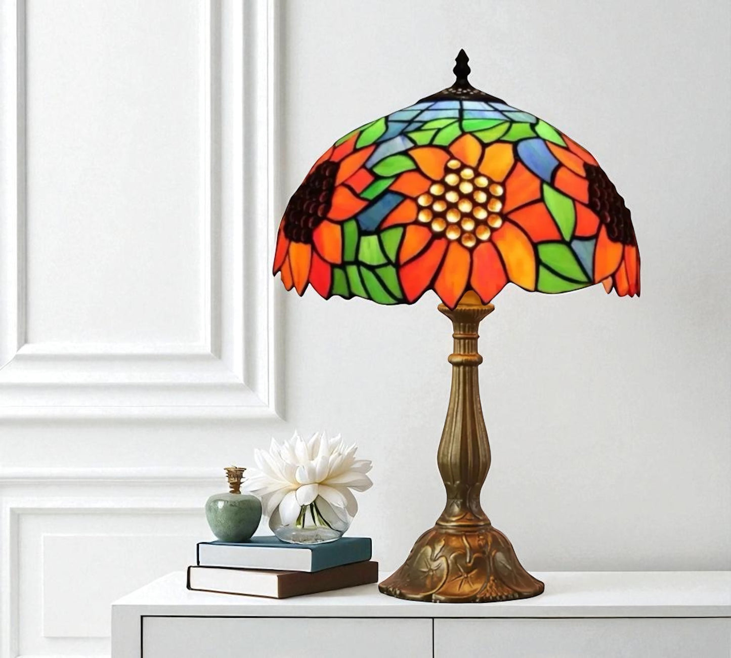 CDH 12" Tiffany Table Lamp (12702)