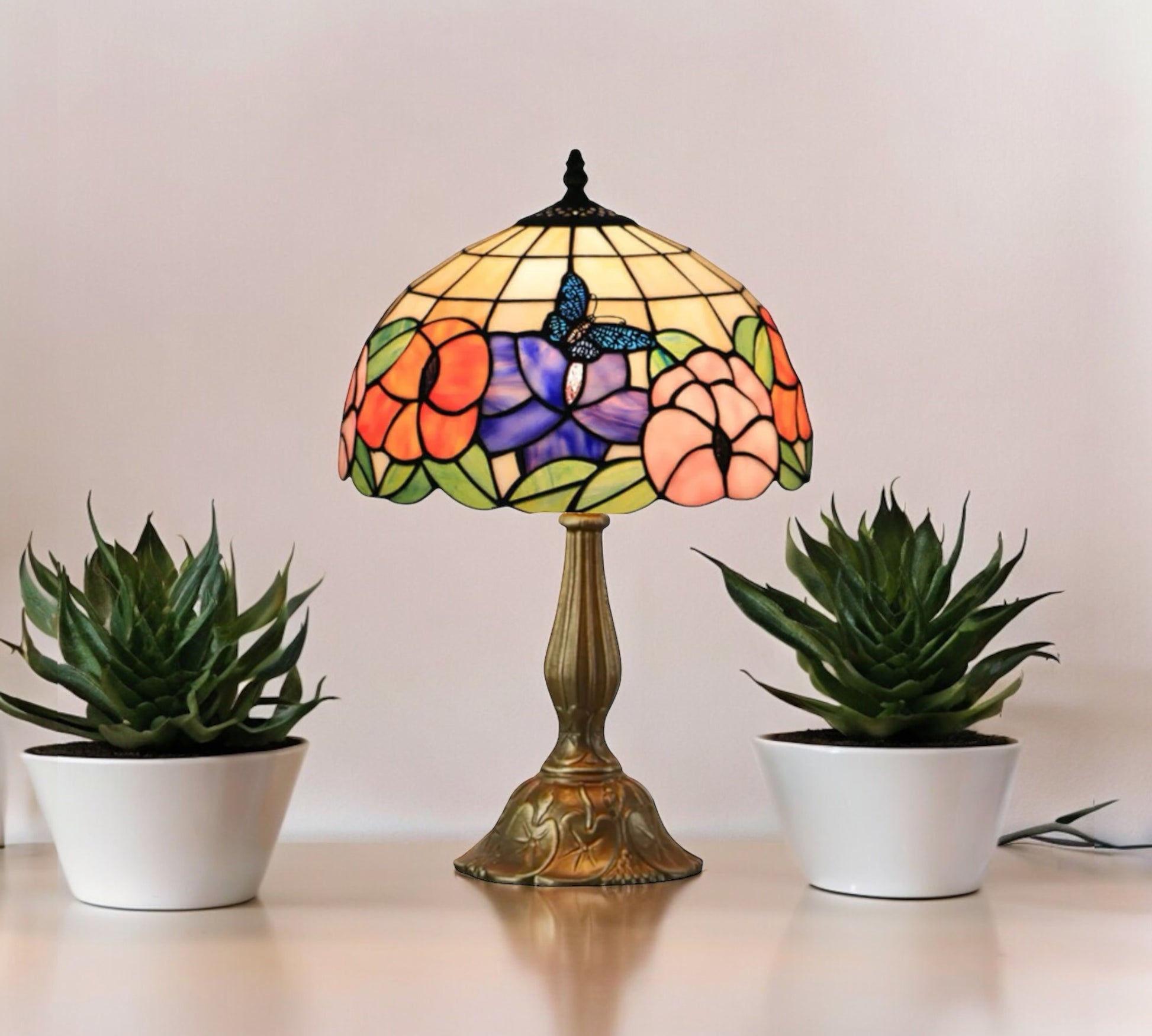 CDH 12" Tiffany Table Lamp (12704)